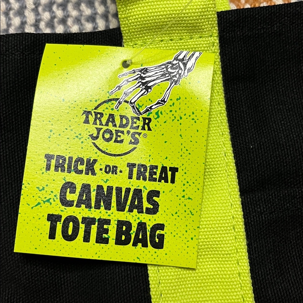 NWT Limited Edition Trader Joe’s Trick or Treat B… - image 2
